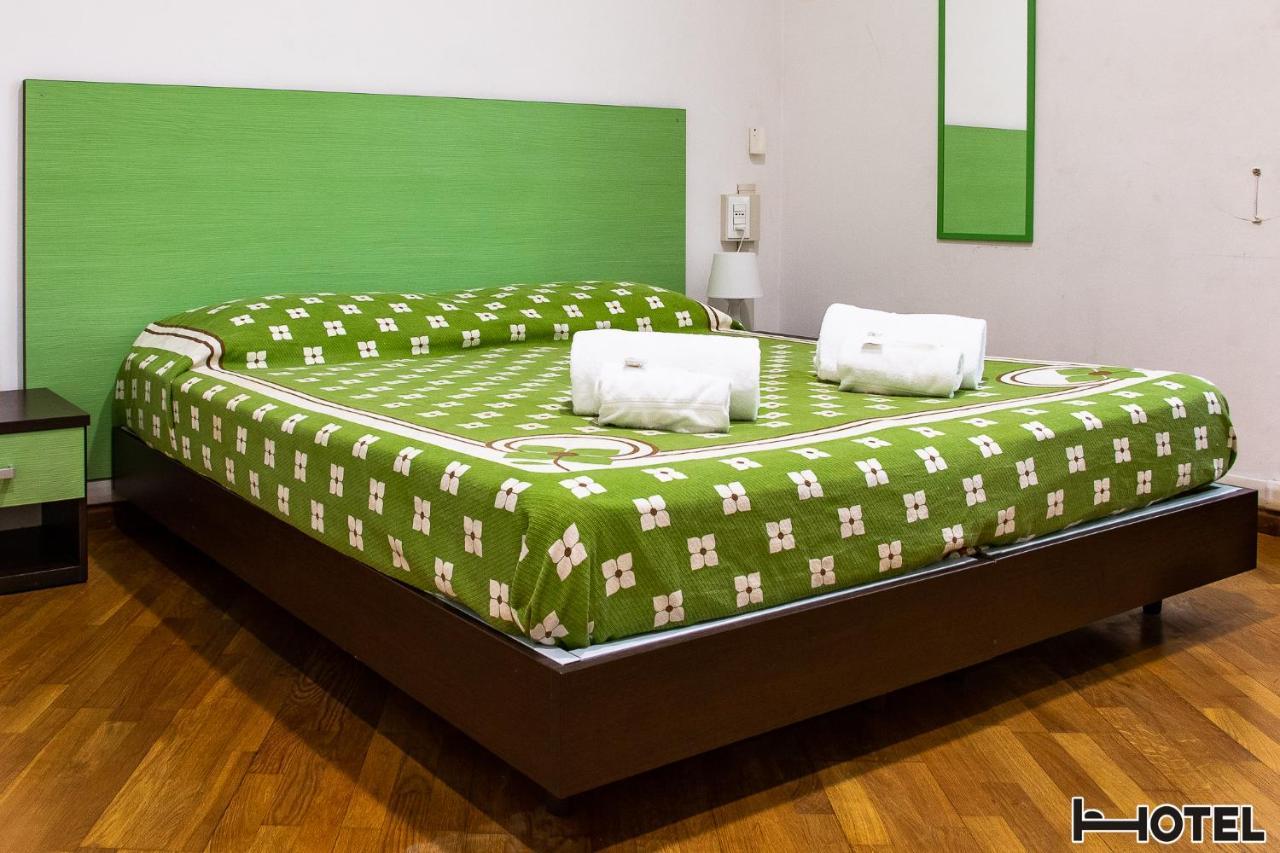ג'נובה Hotel Youri Il Magnifico מראה חיצוני תמונה