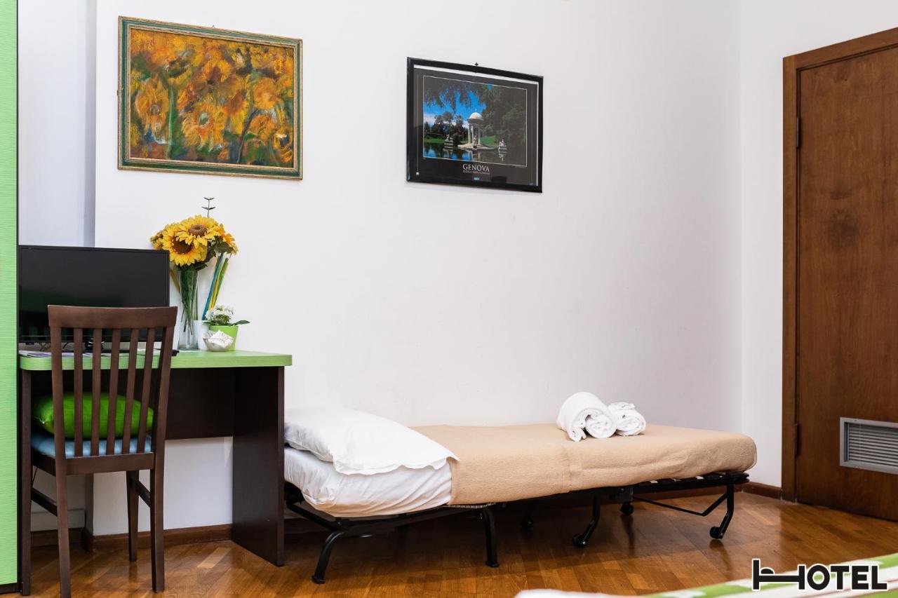 ג'נובה Hotel Youri Il Magnifico מראה חיצוני תמונה